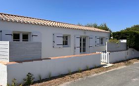 Petite maison au calme, dans une impasse